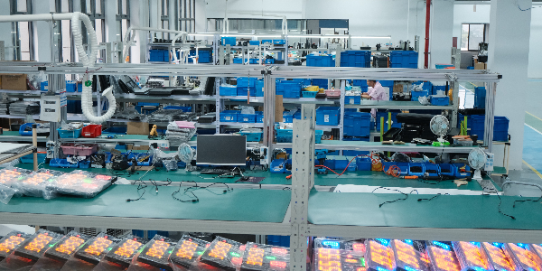 爆款背后，誰是關鍵推手？贛鑫電子：極速交付才是確定性答案